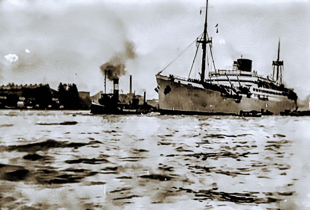 Het vertrek van MS Tegelberg op 3 oktober 1946